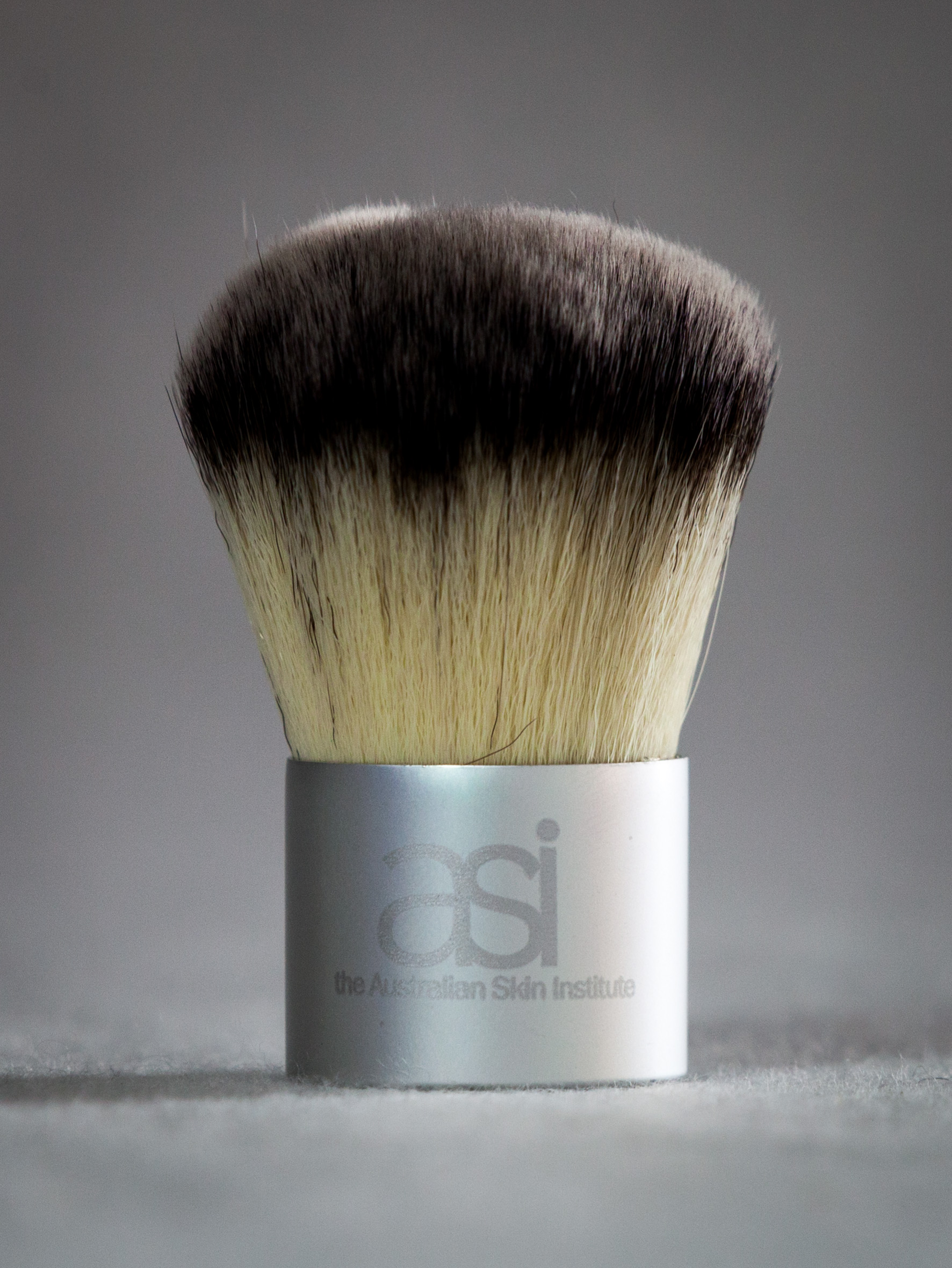 ASI Natural Kabuki Makeup Brush